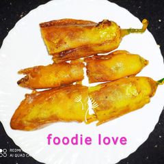 Chilli bajji Stuffed version A picture of Chilli bajji Stuffed version.