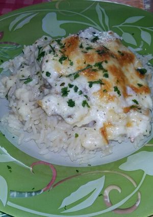 Bazsalikomos-besameles csirkecomb filé recept fotója