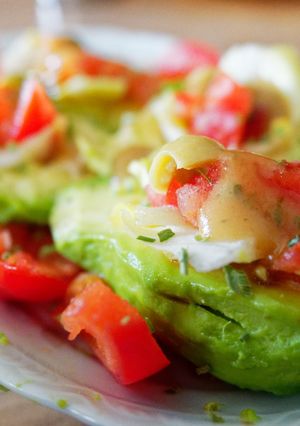 Une photo de Salade d'avocats garnis