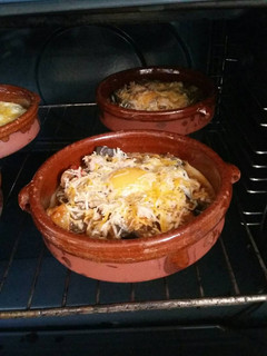 Una foto de Huevos con sanfaina y atún