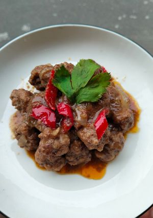 Foto resep Bola Daging Sapi Saus Tiram