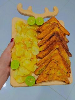 عکسی از دستور نون تخم مرغی،فینگر فود،سریع و اسان🍞🥚