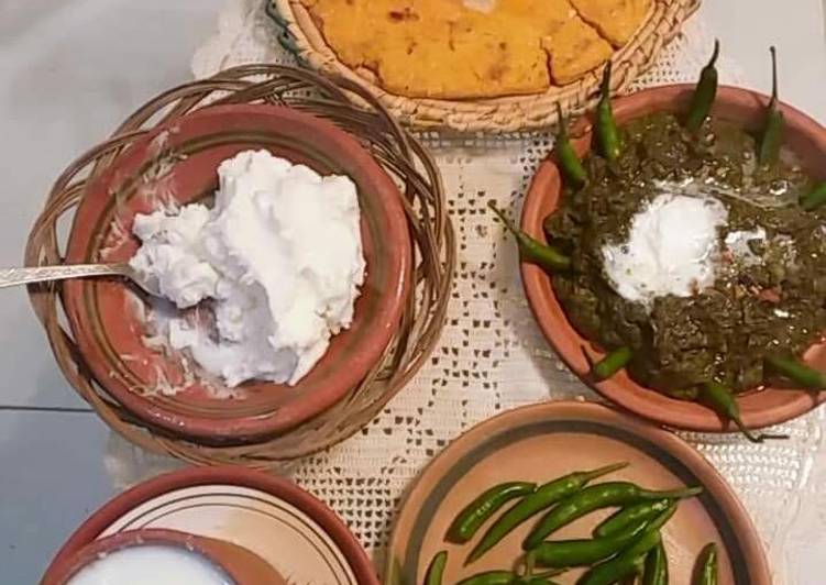 Step-by-Step Guide to Prepare Perfect Sarsoo ka saag