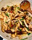 Nấm mối xào bơ tỏi