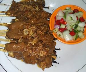 Gampangnya Menyajikan Sate Ayam madura Enak Sederhana