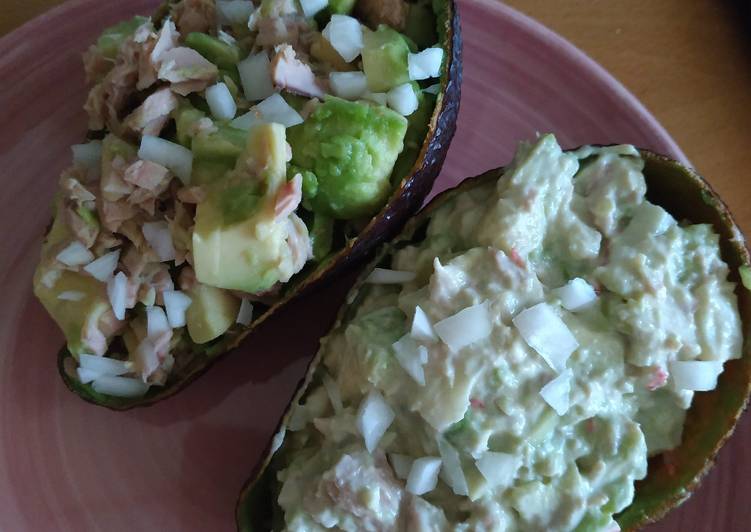 aguacate relleno de atun y surimi aguacate relleno de atun y surimi