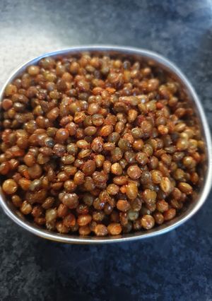 મસુર દાળ નમકીન (masoor dal Namkeen) રેસીપી મુખ્ય ફોટો