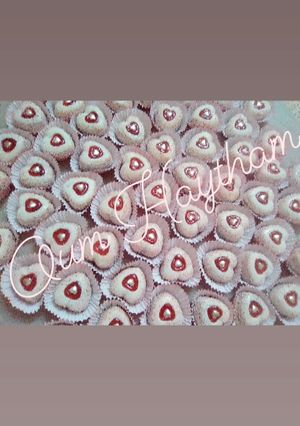 صورة لوصفة حلوى القلوب 💙❤ تخرجلك 120 حبة