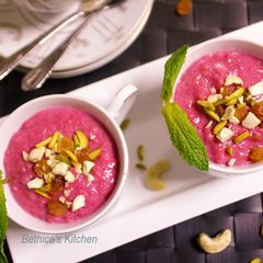 A picture of Oats Beetroot Kheer.
