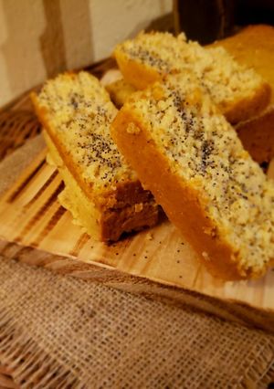 Una foto de Budín de limón🍋