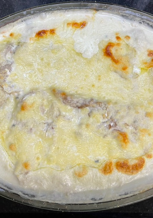 Una foto de Brótola a la Crema de Roquefort