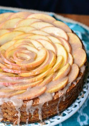 A picture of Apple Cake.