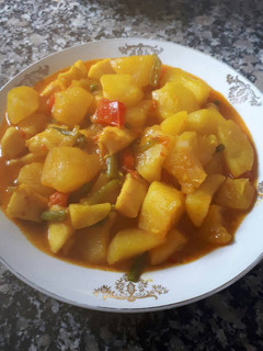 Una foto de Estofado de patatas con ternera