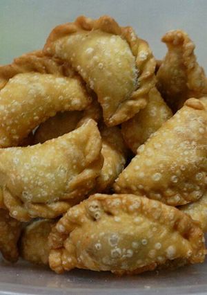 Foto resep Pastel Mini Isi Abon *sinemaru*