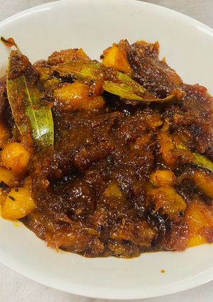A picture of Raw mango curry.