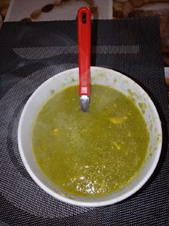 Una foto de Puré de judías con patata a la cúrcuma y huevo pochado