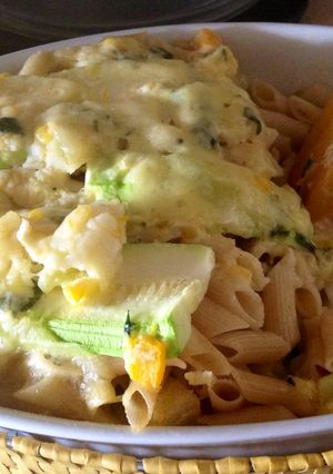 Una foto de Pasta con crema de vegetales ligera