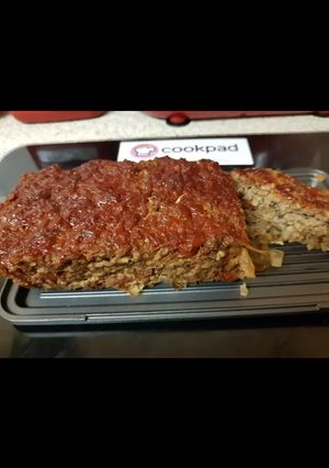 A picture of My take on a Meatloaf.💖.