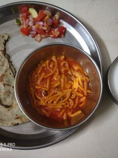 લાઈવ ગાંઠિયાનું શાક (Live Ganthiya Shak Recipe In Gujarati) રેસીપી મુખ્ય ફોટો