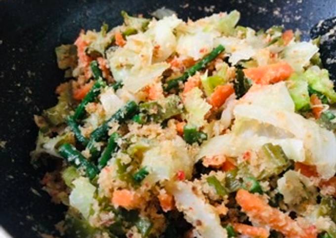 Resep: Urap sayur kelapa kering awet Yang Enak