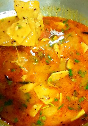 દાળ ઢોકળી (Dal Dhokli Recipe In Gujarati) રેસીપી મુખ્ય ફોટો