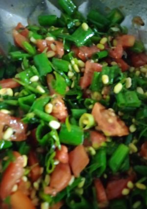 पालेकांदा सलाद (palekanda salad recipe in marathi) रेसिपी चे मुख्य फोटो 