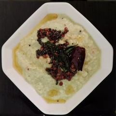 A picture of Ash gourd chutney.