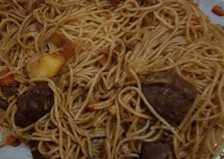 Beef liver with Spaghetti. (Pasta)
