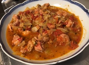 Une photo de Araignée de porc marinée thym,citron et poivre vert frais & sautée tomates et oignon