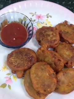 வேர்க்கடலை கட்லட் (Verkadalai cutlet recipe in tamil) செய்முறை முக்கிய புகைப்படம்