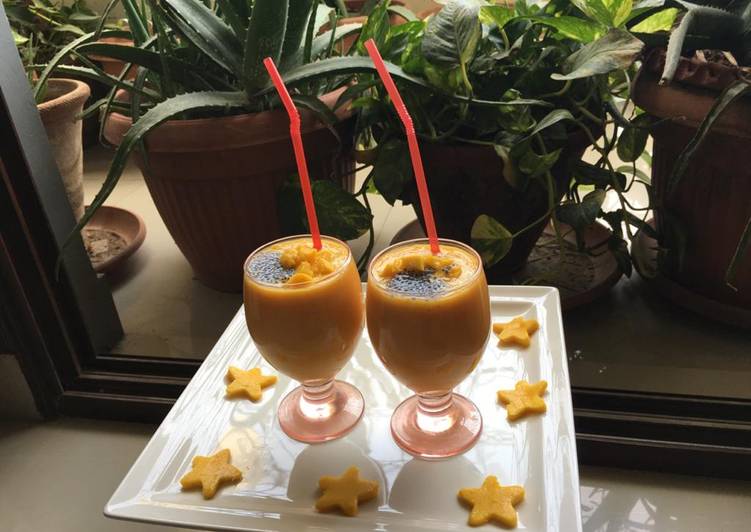 Steps to Prepare Super Quick Homemade Mango smoothie