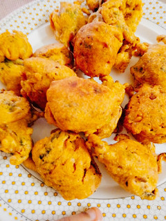 A picture of Methi Kay Pakoray.