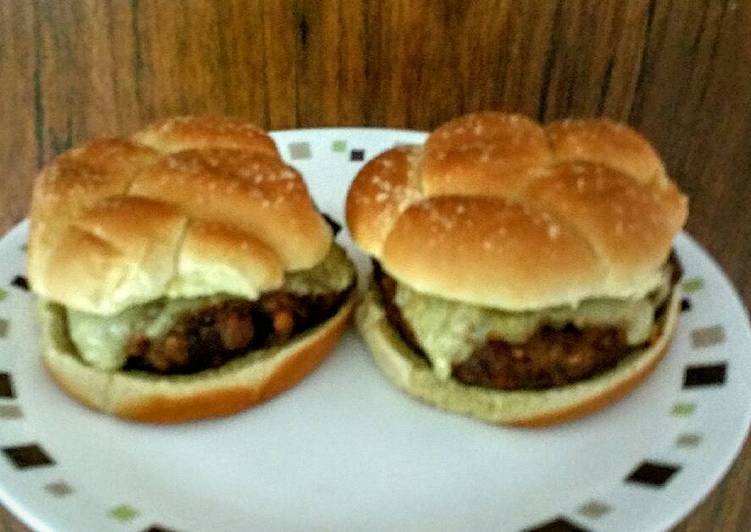 Recipe of Speedy Delicious Turkey Mushroom Swiss Burger Patties