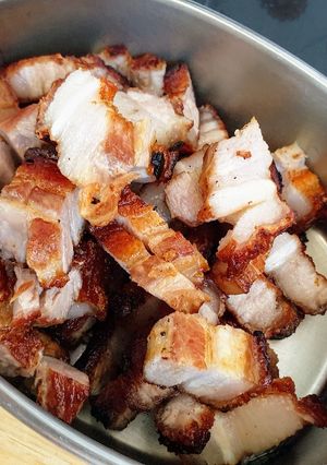 รูปของ หมูสามชั้นทอดกรอบ