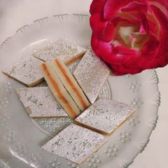 A picture of Sandwich Gulukand kaju katli.