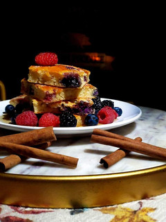 A picture of Baked Berry Berry Pancakes.