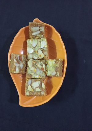 મોહનથાળ રેસીપી મુખ્ય ફોટો