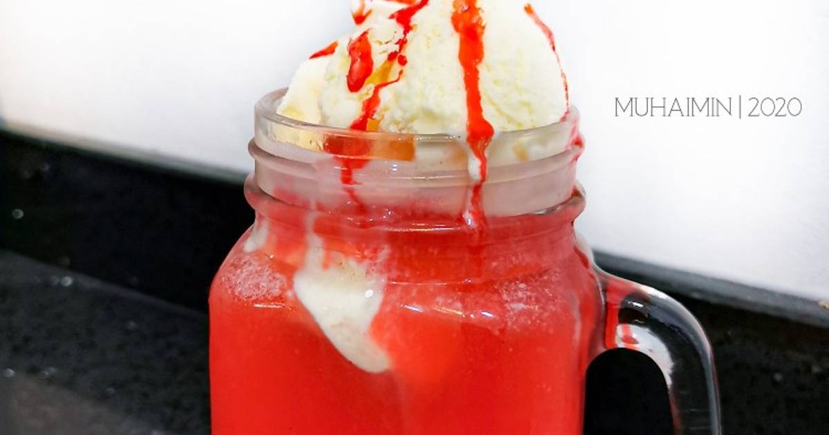 Resipi Strawberry Float Vanila Oleh Muhaimin Nurshanabi Cookpad