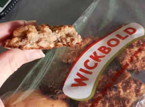 Una foto de Galleta de avena fácil y económica