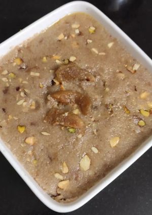A picture of Chikoo kesari.