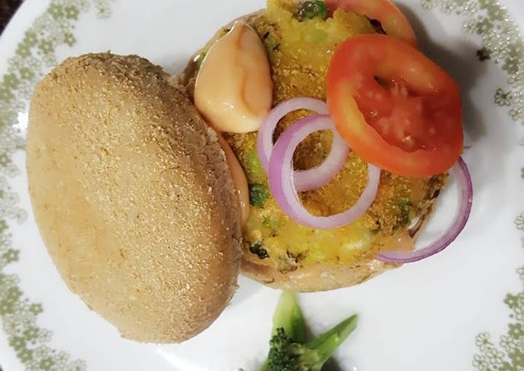 Recipe of Perfect Whole wheat panner burger