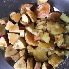 A picture of Fruit chaat.