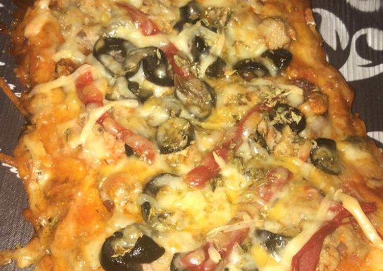 Pizza (masa e ingredientes caseros)