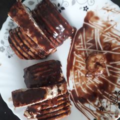 A picture of Biscuit cake.