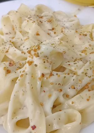 A picture of Fettuccine Pasta 🍝 In Alfredo Sauce.