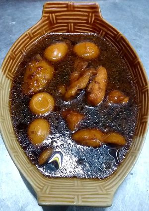 รูปของ ไก่พะโล้ไข่นกกระทา