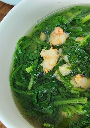 Hình của món Canh cải cúc nấu tôm nõn.