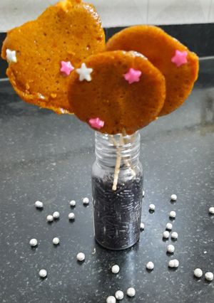 A picture of Dalgona candy.