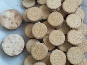 Una foto de tapas para alfajores