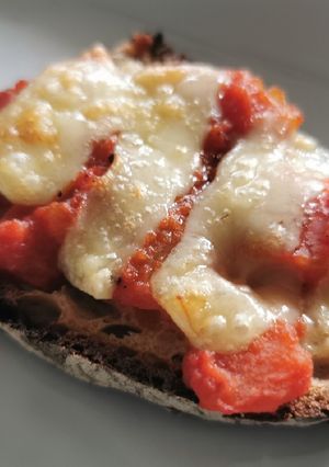 Une photo de Bruschetta au Comté à l'air fryer